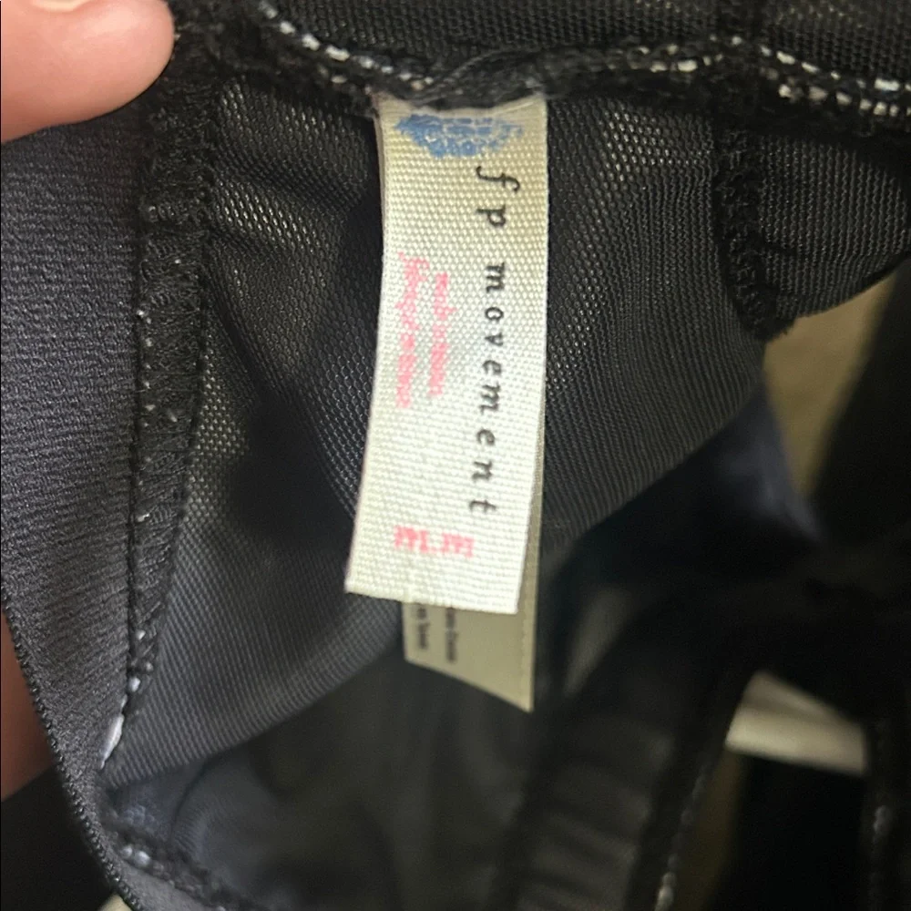 FP Movement by Free People Black Mosaic Sports Bra - Picture 3 of 3